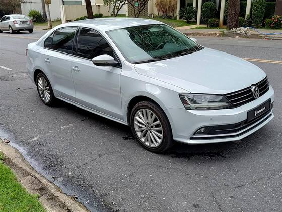 VOLKSWAGEN JETTA 1.4 16V TSI COMFORTLINE GASOLINA 4P TIPTRONIC